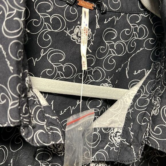 Free People Monogrammed Button-down Shirt Fortune Teller Combo NWOT - Picture 7 of 7